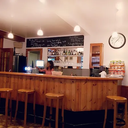 Café Des Voyageurs Noës Chalais