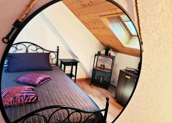 Maison d'hôtes Café Des Voyageurs Noës Chalais