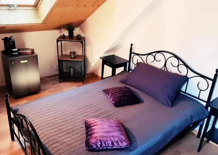 Maison d'hôtes Café Des Voyageurs Noës